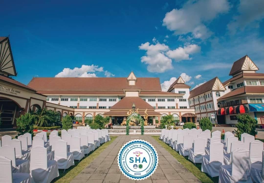 Major Grand Hotel Chum Phae Exterior foto