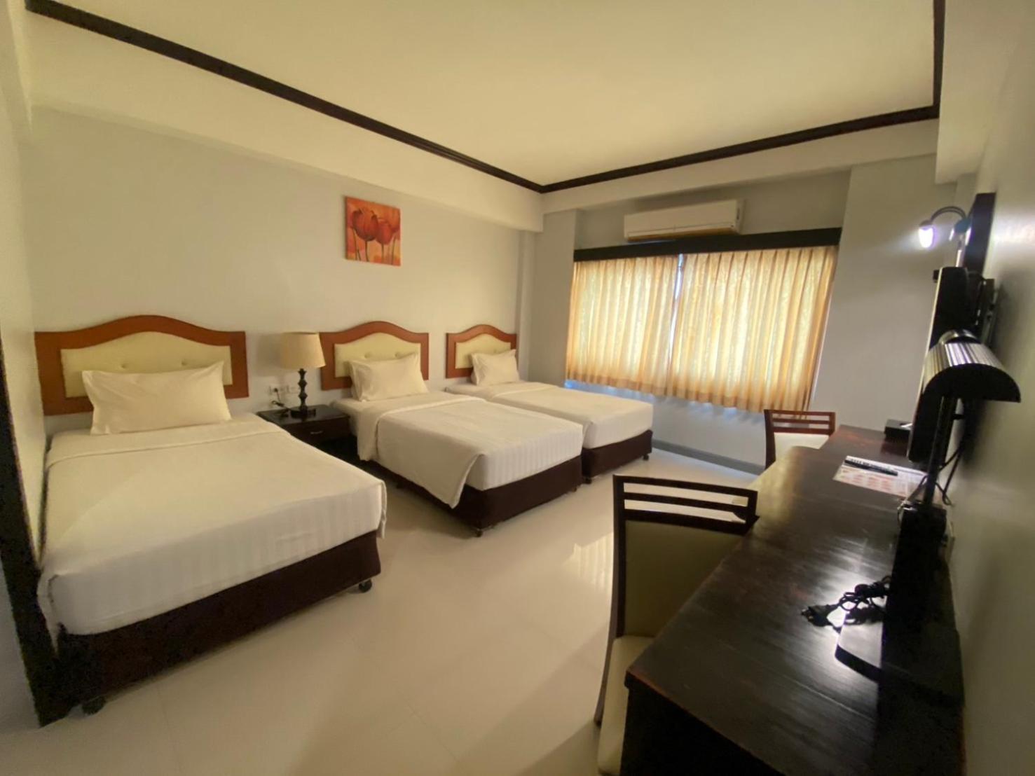 Major Grand Hotel Chum Phae Cameră foto